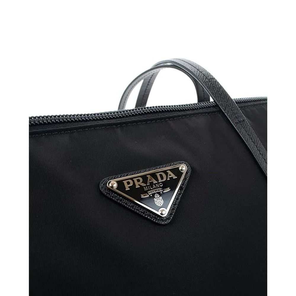 Prada Schwarze Nylon-Tragetasche für Damen - Eleganz trifft Funktionalität