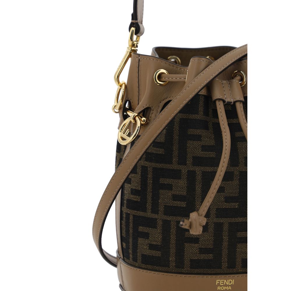 Braune Mon Tresor Mini Bucket Bag aus Raffia