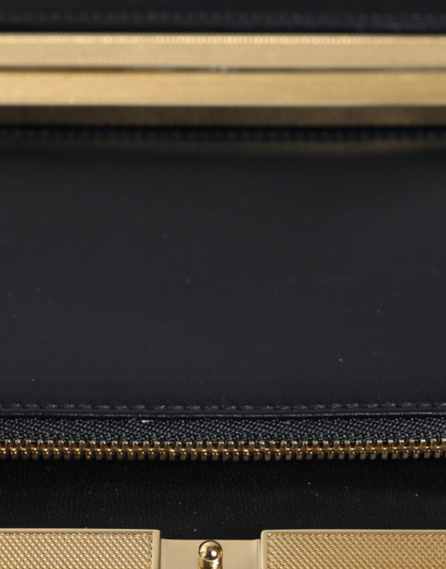 Dolce & Gabbana Multicolor Floral Gold Frame Clutch – Elegante Abendtasche für Damen