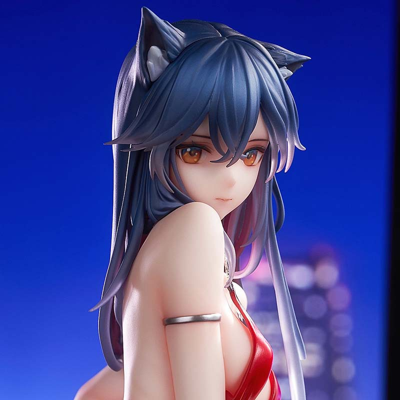 Oszałamiająca figurka anime z PVC w uwodzicielskiej pozie