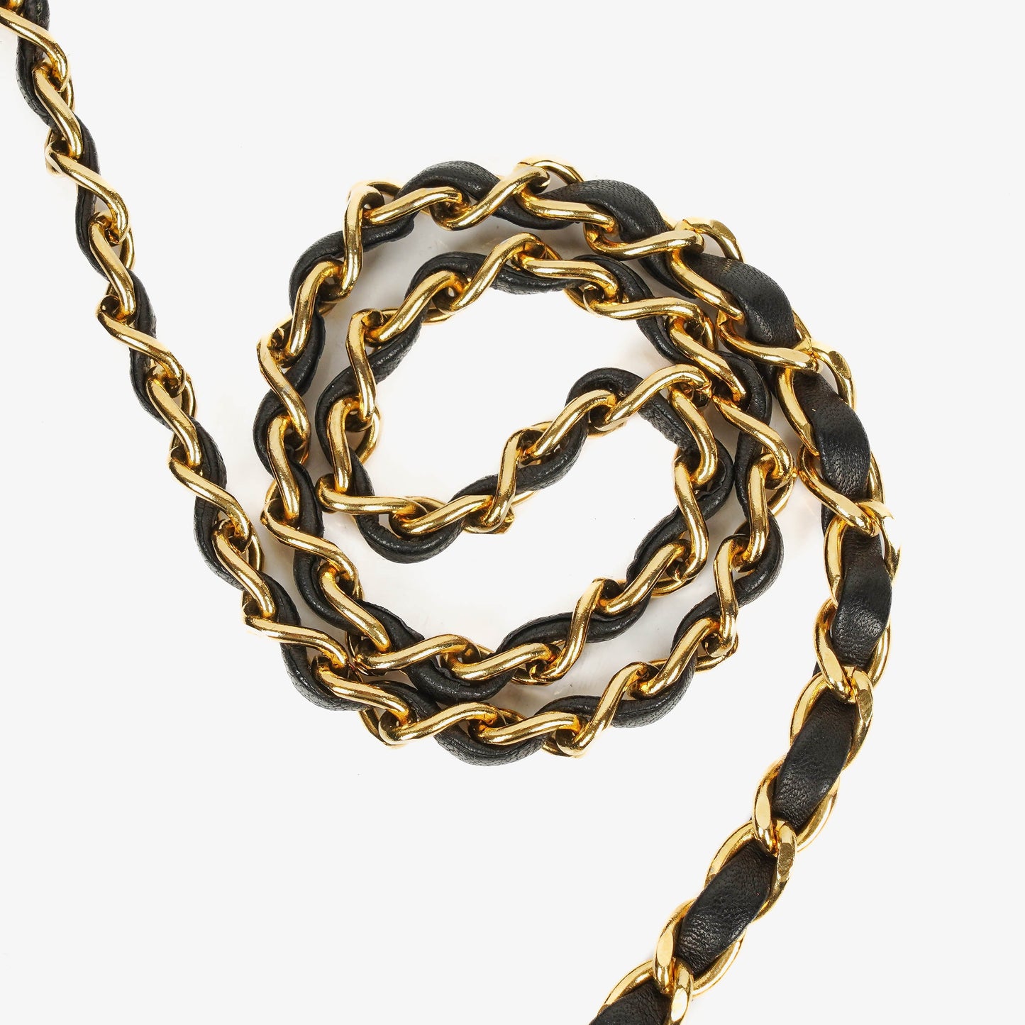 CHANEL Classic Full Flap Bag aus schwarzem gestepptem Lammleder mit 24K vergoldeten Beschlägen