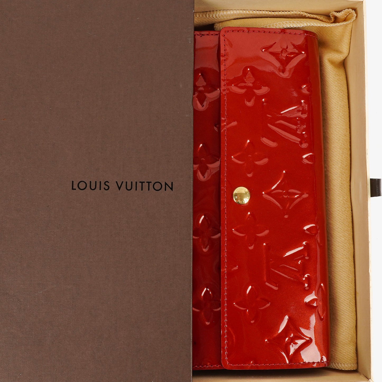 Louis Vuitton Sarah Geldbörse in Rouge Rot aus Monogram Vernis