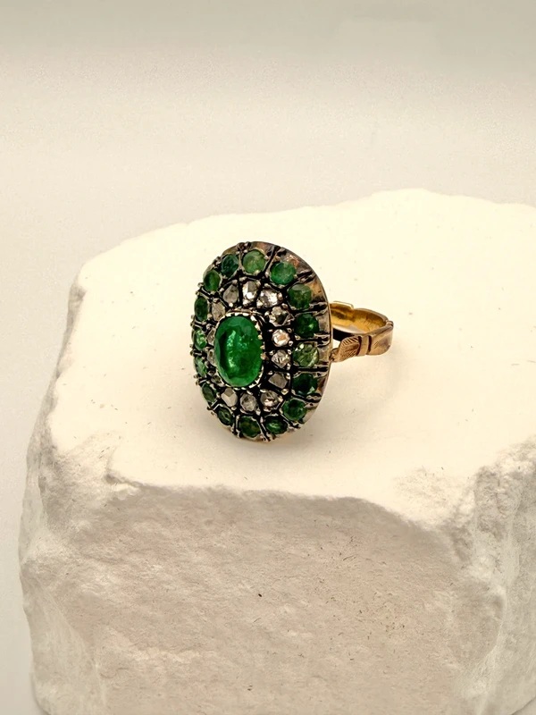 Antiker 18K Smaragdring ca. 1860 • Alt-Schliff • Gr. 53