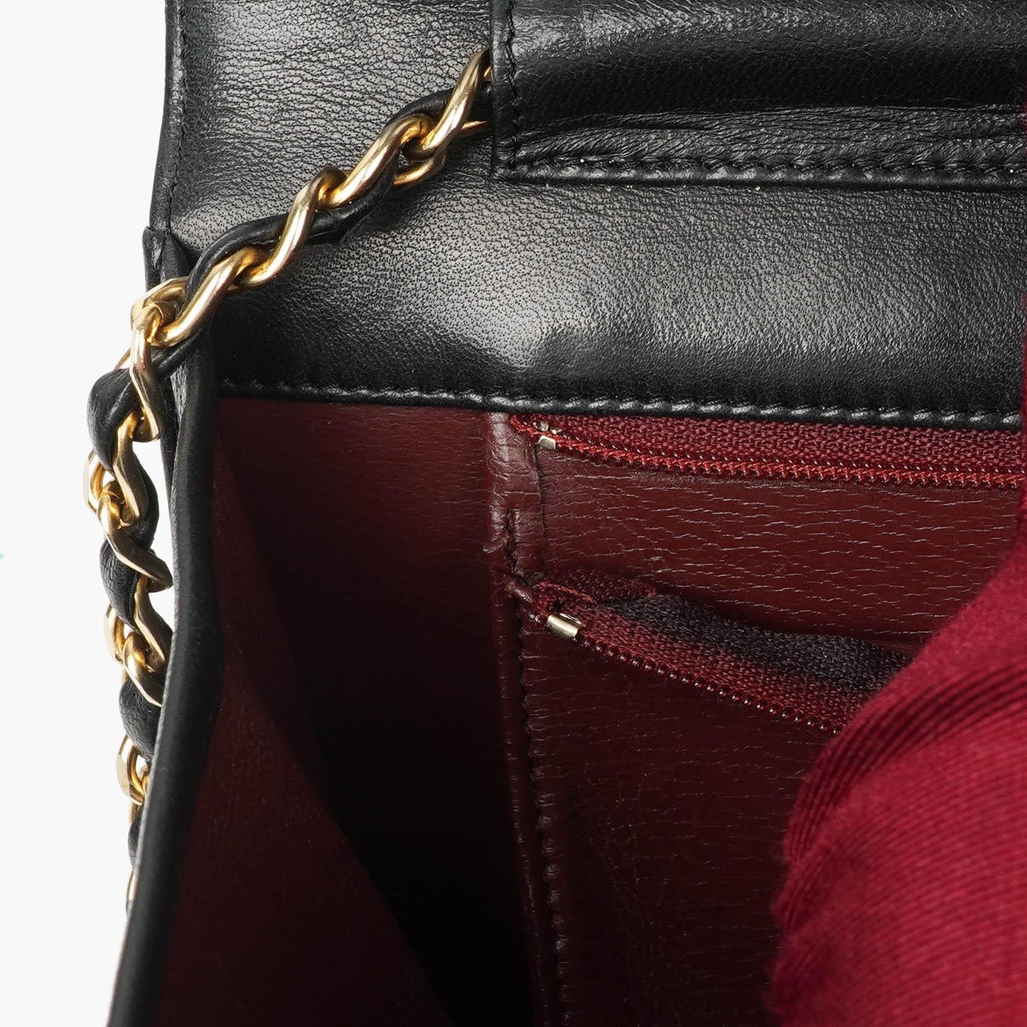 Chanel Mittlere klassische Einzelklappen-Tasche Schwarz gestepptes Lammleder mit 24K goldplattierter Hardware