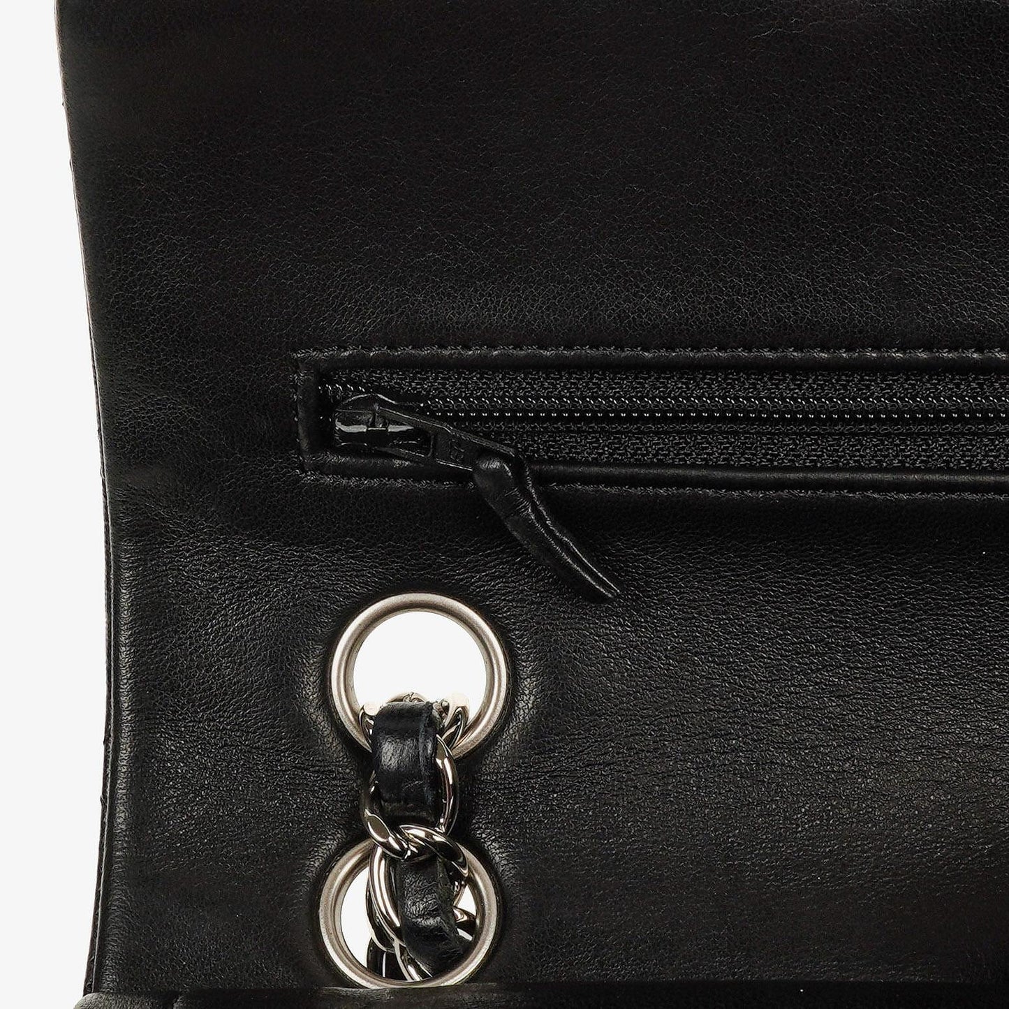 Chanel Classic Double Flap Tasche Small aus schwarzem gestepptem Lammleder mit silberfarbener Hardware