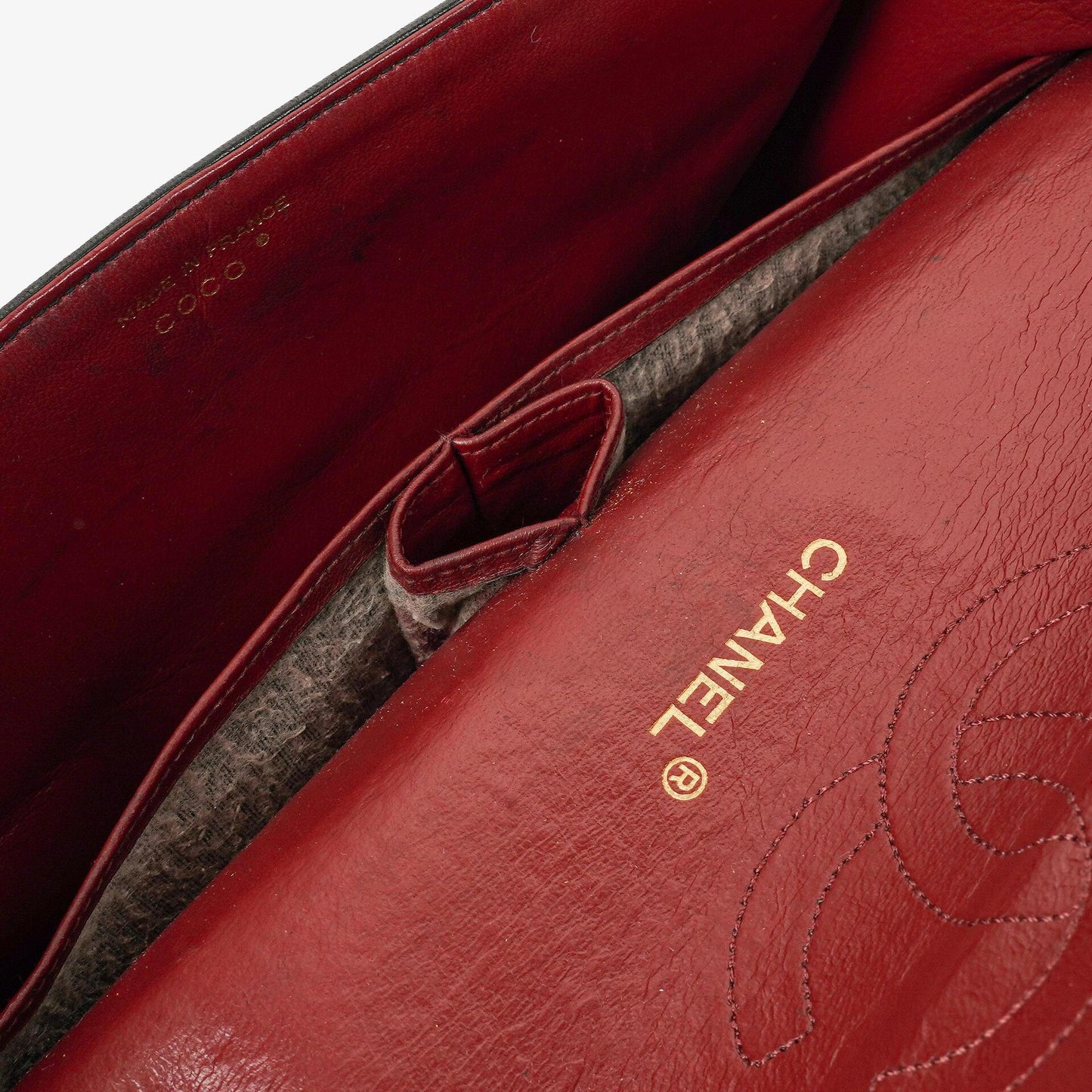 CHANEL Vintage Mittelgroße Timeless Classic Double Flap Tasche aus schwarzem gestepptem Lammleder mit 24K vergoldeter Hardware und Mademoiselle-Kette