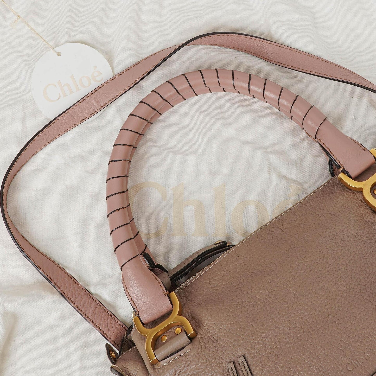 Chloé Marcie Schultertasche aus Leder in Rhino/Dunkel Odalisque Pink