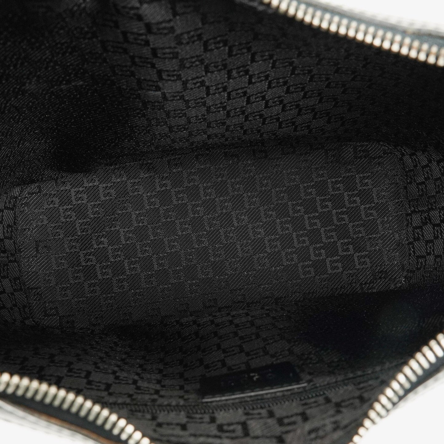 Gucci Schultertasche aus schwarzem Leder