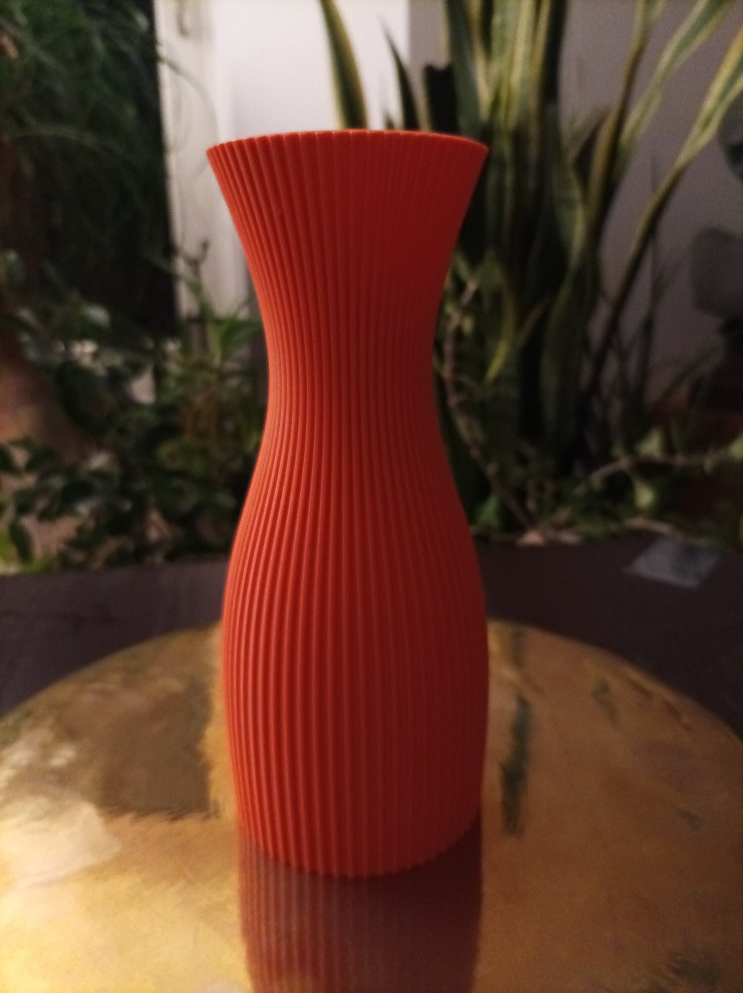 Elegante 3D Designer-Vase – Perfekt für Trockenblumen