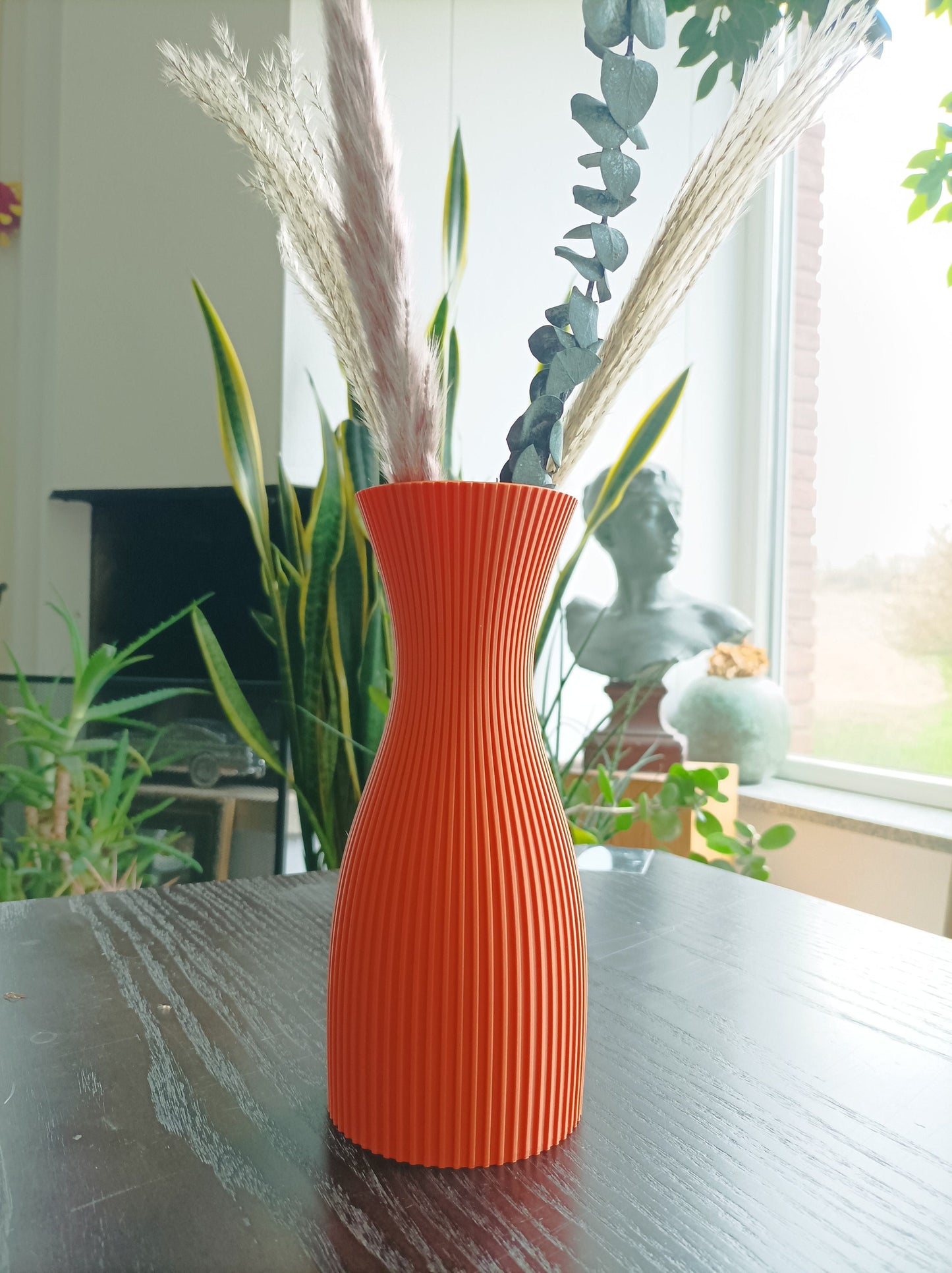 Elegante 3D Designer-Vase – Perfekt für Trockenblumen