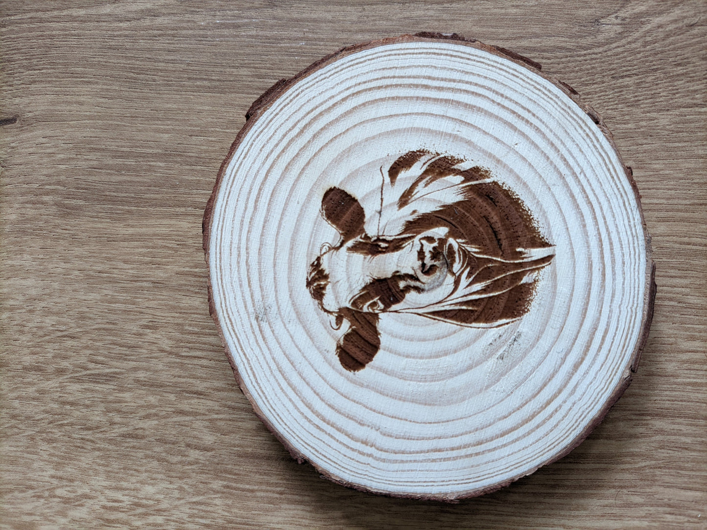Natural wood coasters with artistic engravings