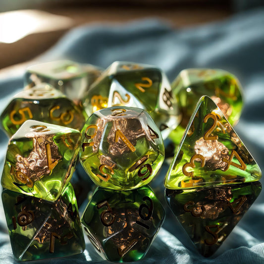 Unikalny zestaw kości druida z wbudowaną miniaturową bronią | 7-częściowy zestaw z poliestru do gier D&D, Pathfinder i innych