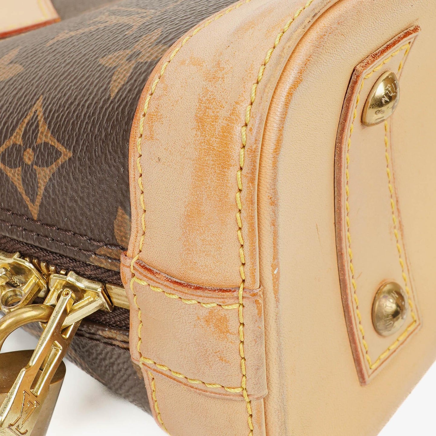 Louis Vuitton Alma BB Monogram Canvas Handtasche