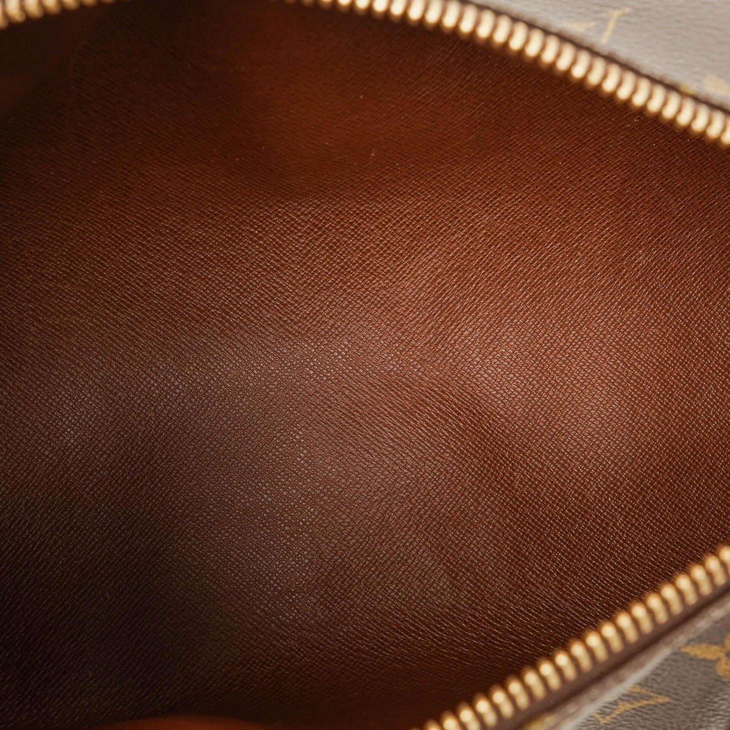 Louis Vuitton Vintage Papillon 25 Handtasche aus Monogramm Canvas