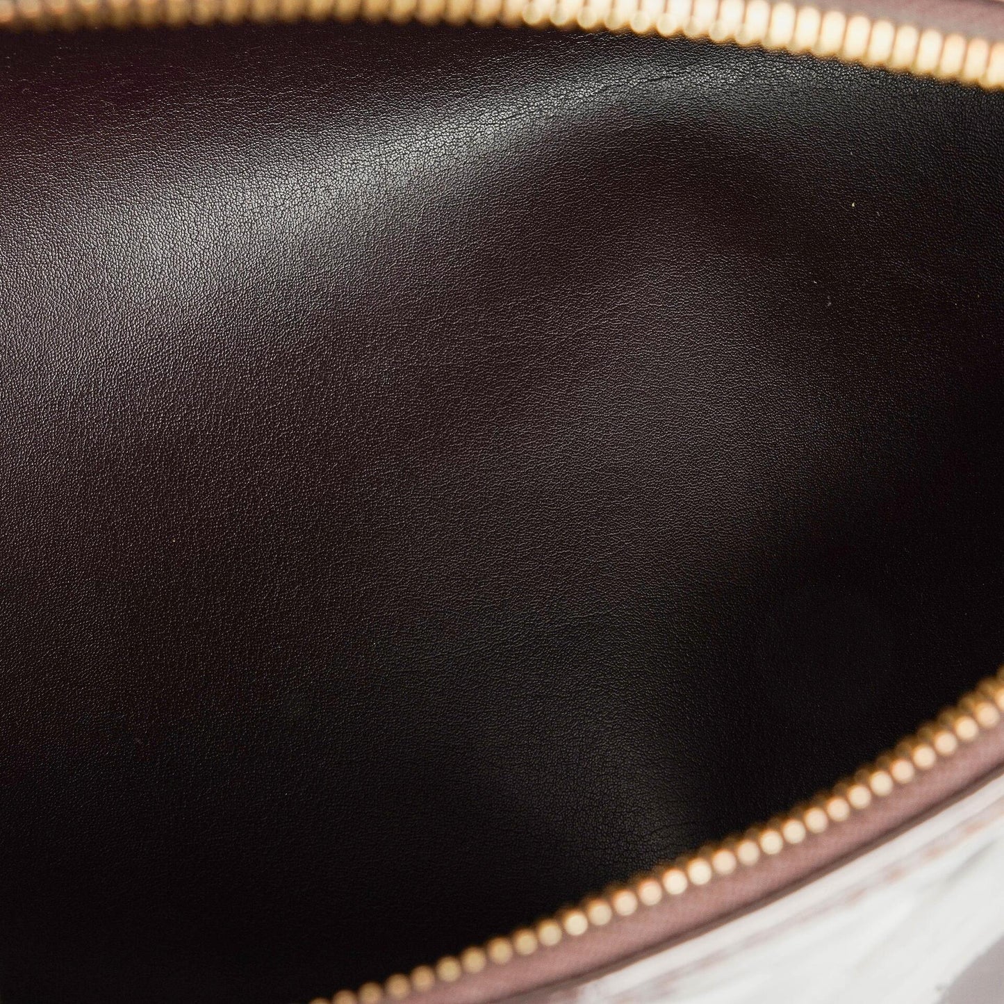 Louis Vuitton Papillon 30 Bedford Tasche aus Amarante Monogram Vernis Leder