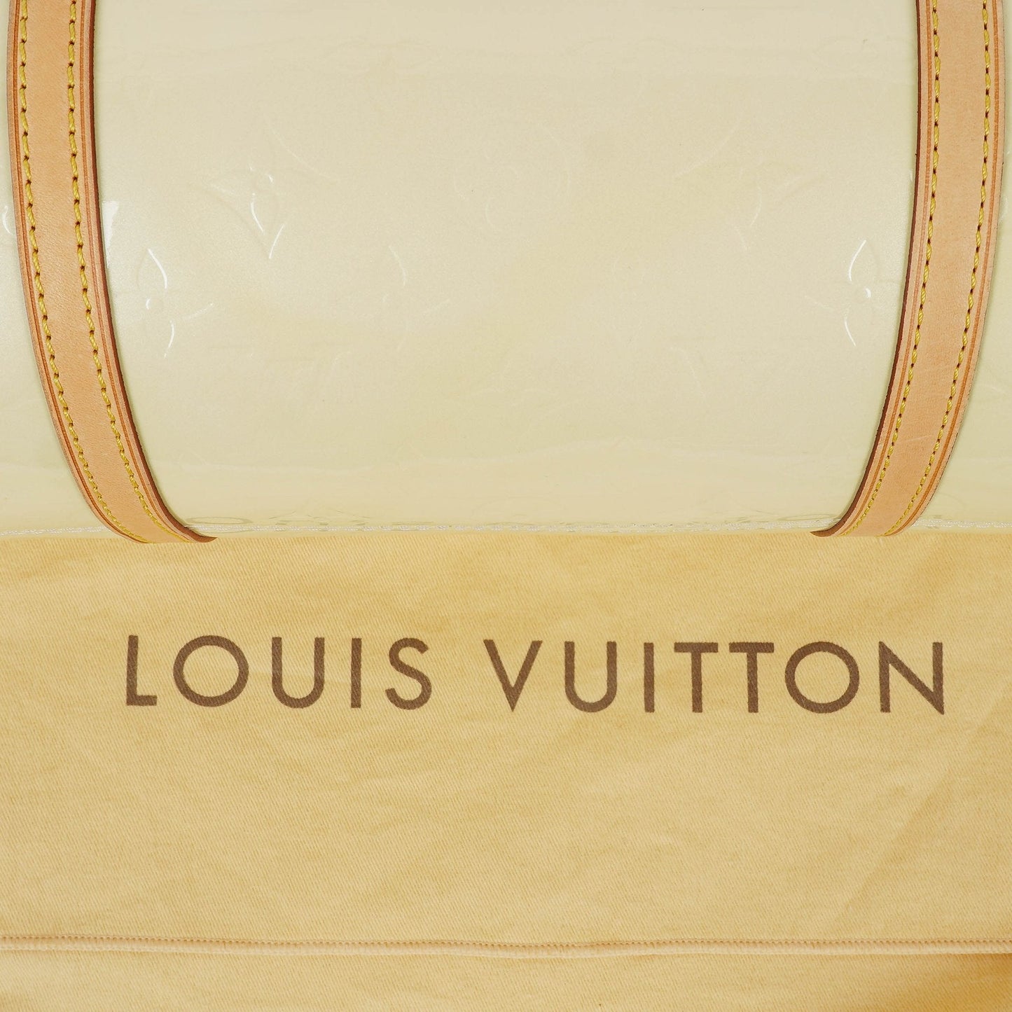 Louis Vuitton Papillon 30 Bedford Tasche aus Perle Monogram Vernis Leder