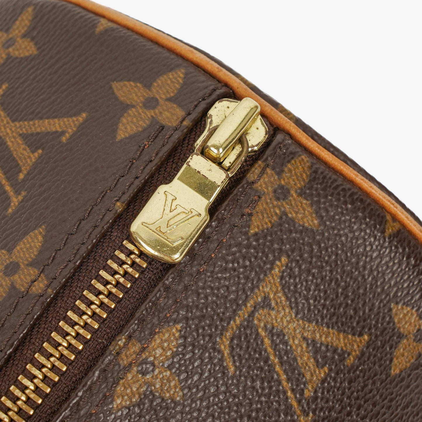 Louis Vuitton Papillon 30 Vintage Monogram Canvas Handtasche