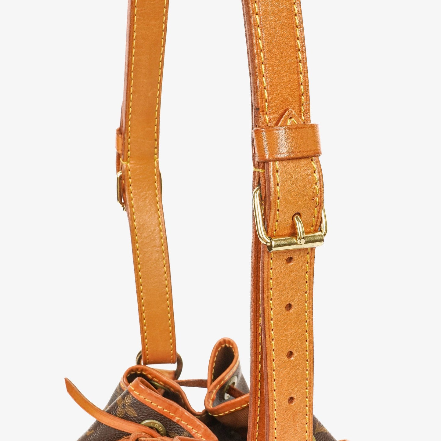 Louis Vuitton Petit Noe Schultertasche aus Monogram Canvas