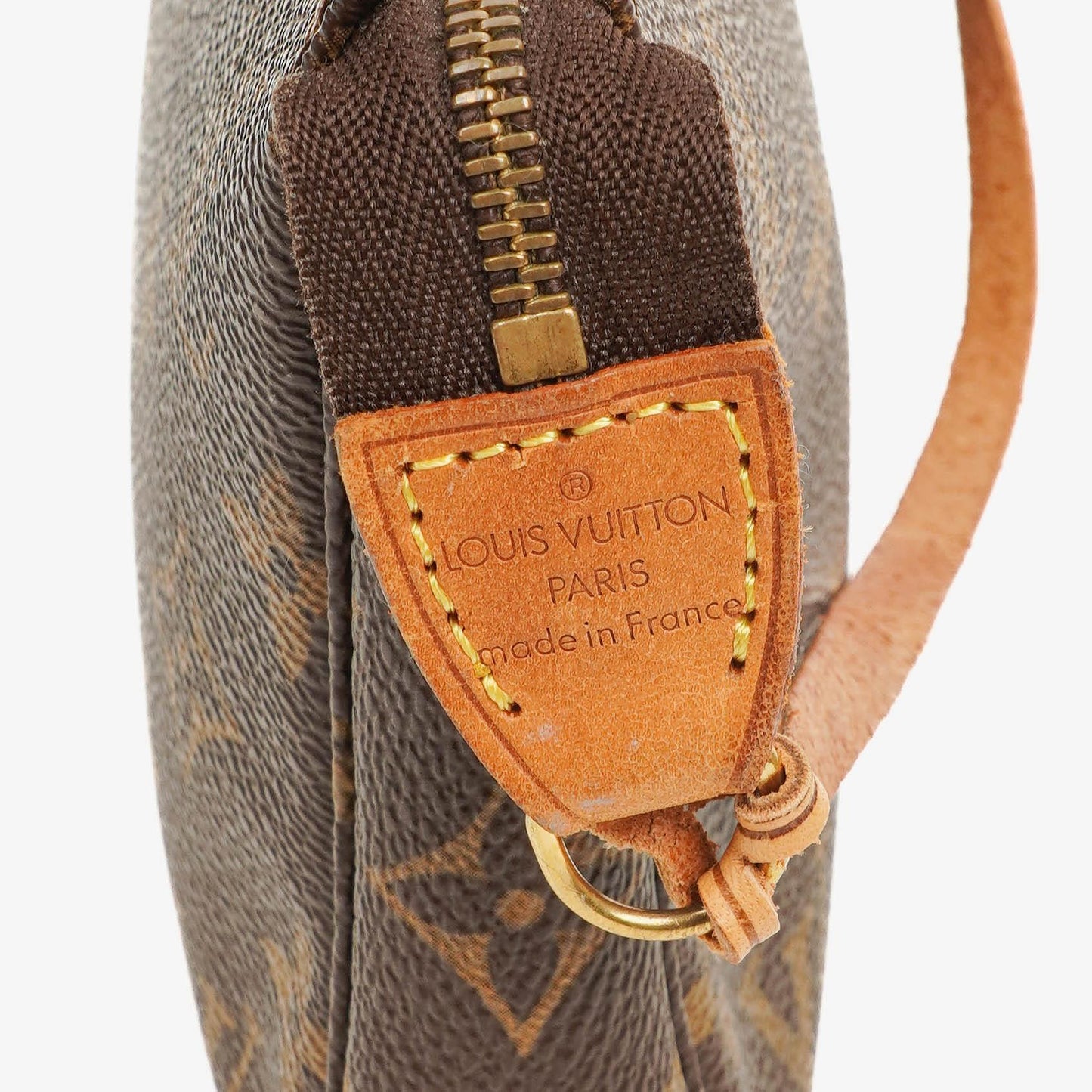 Louis Vuitton Pochette Accessoires Clutch aus Monogram Canvas