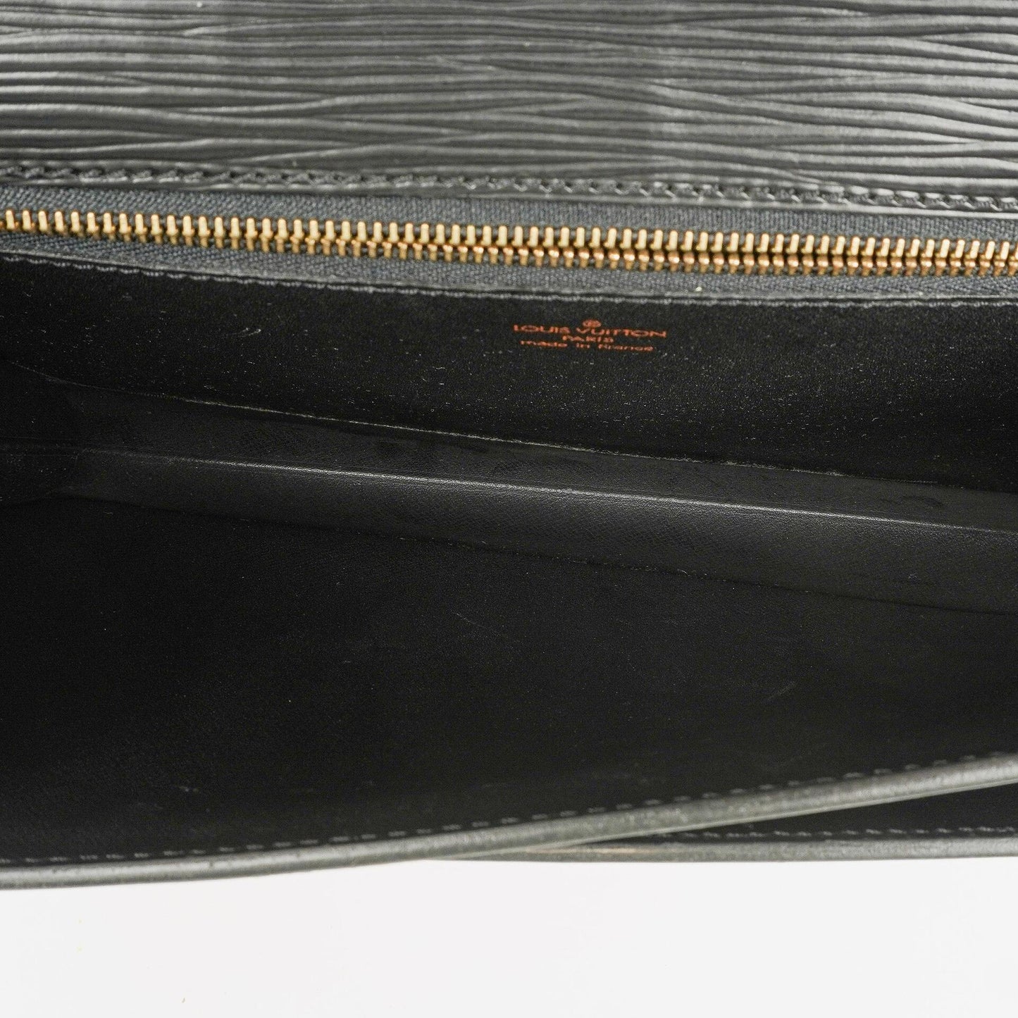 Louis Vuitton Pochette Sellier Dragonne Clutch aus schwarzem Epi-Leder