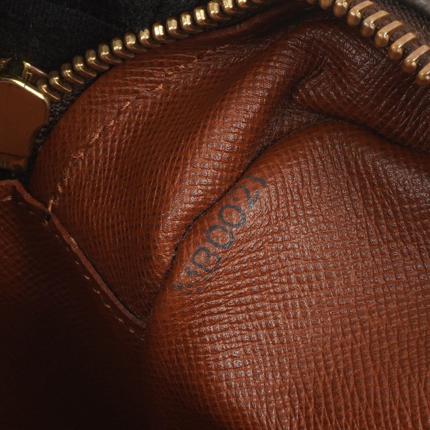 Louis Vuitton Trocadero Monogram Canvas Tasche
