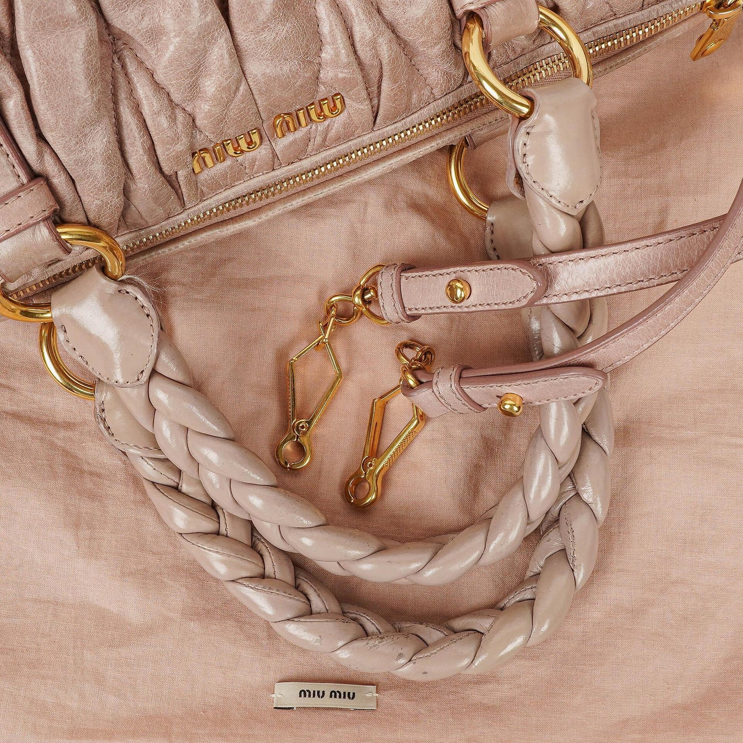 Miu Miu Matelassé Tote Tasche aus Leder