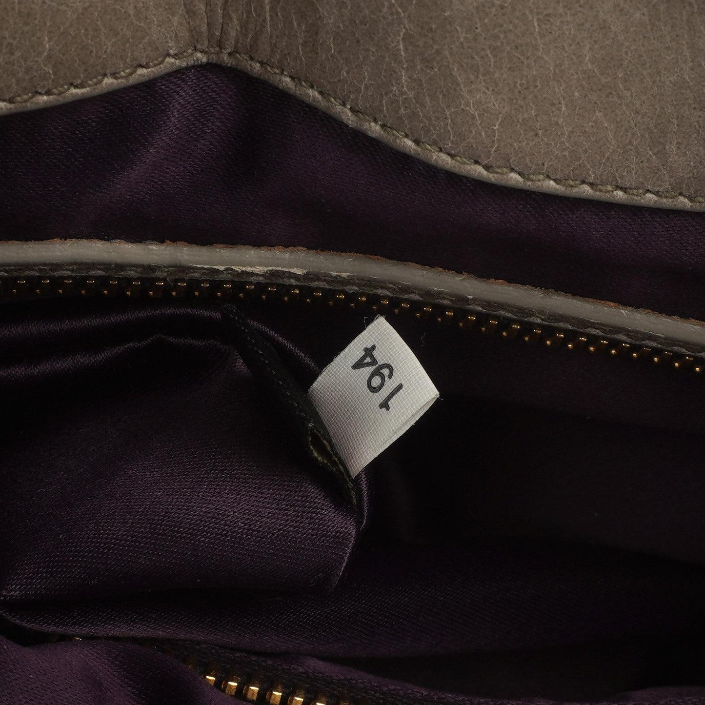 Miu Miu Matelasse Lux Napa Leder Grau Coffer Hobo Tasche