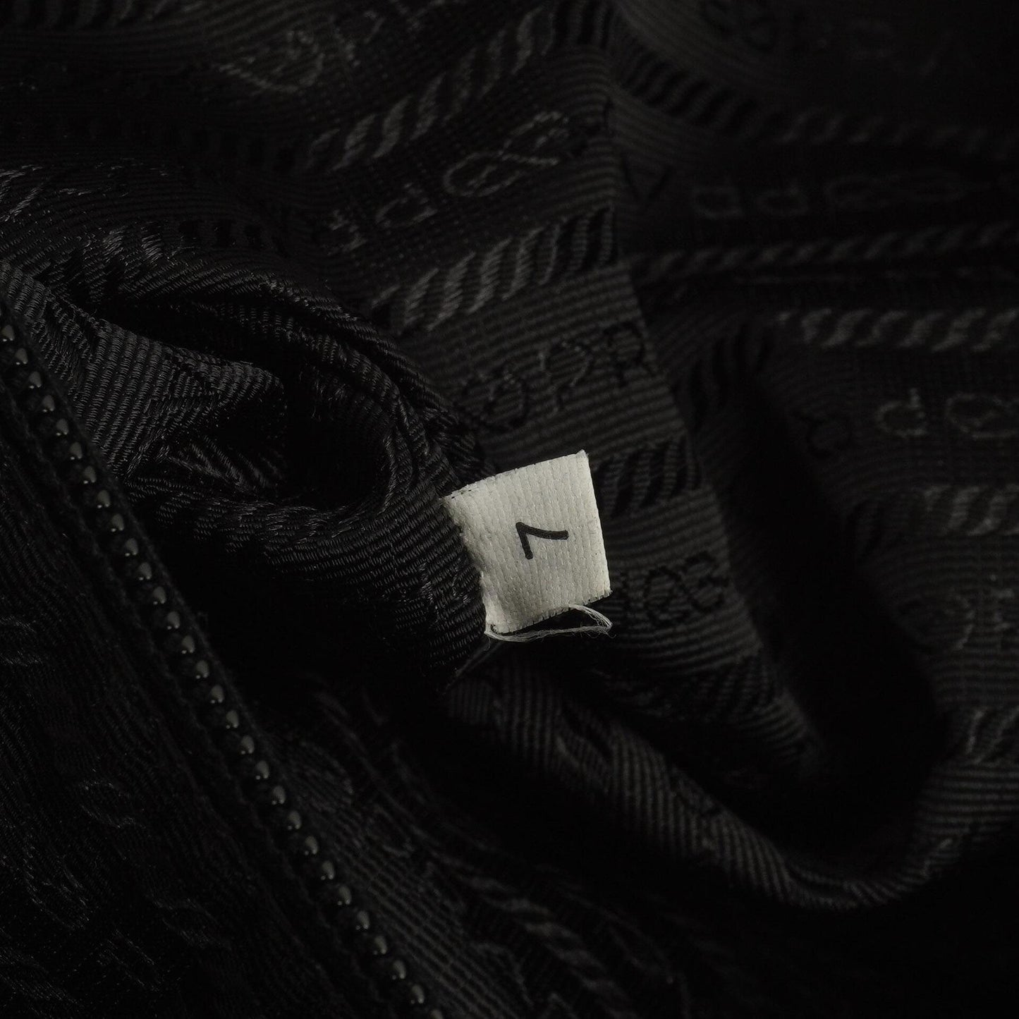 Prada Schwarze Tessuto Nylon Und Saffiano Leder Nero Duffle Bag