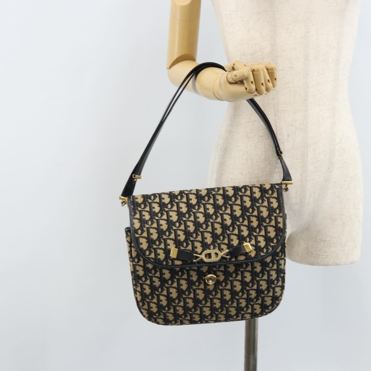 Dior Christian Dior Trotter Canvas Shoulder Bag Navy Gold Authentic gh1790