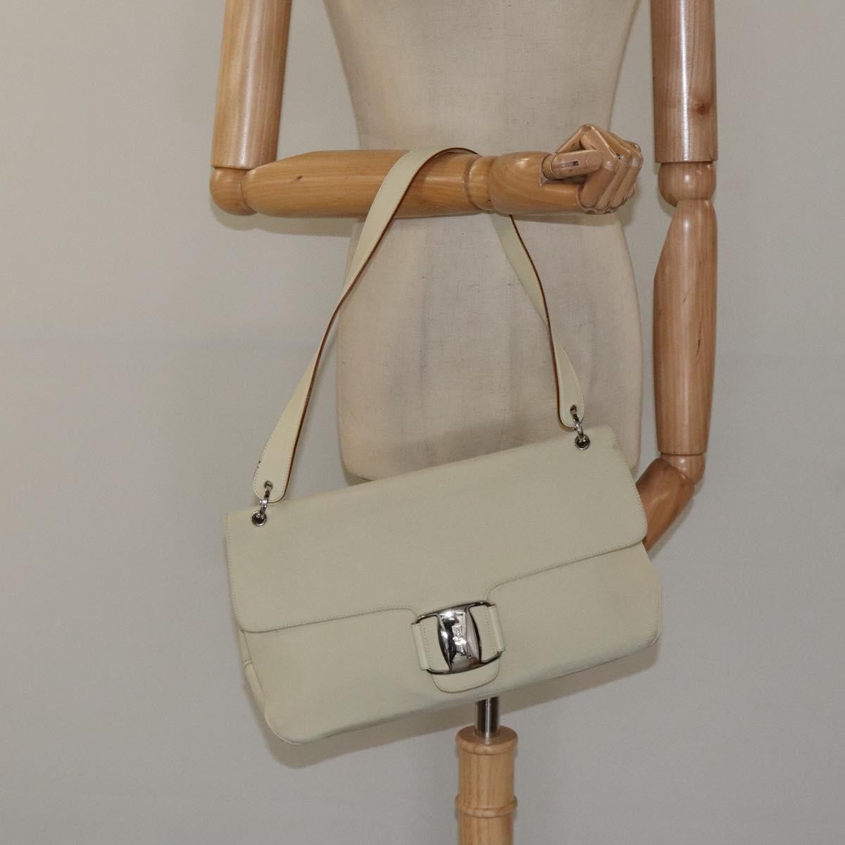 Salvatore Ferragamo Salvatore Ferragamo Gancini Shoulder Bag Canvas White Silver Authentic bs25930