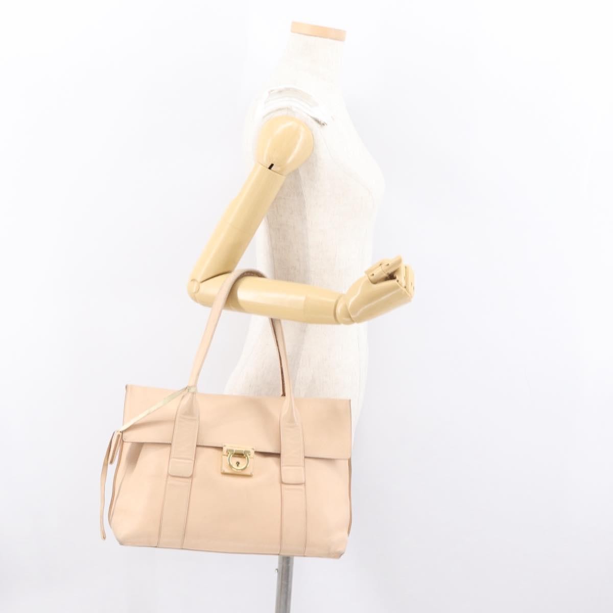 Salvatore Ferragamo Salvatore Ferragamo Gancini Shoulder Bag Leather Pink Gold Authentic 171552