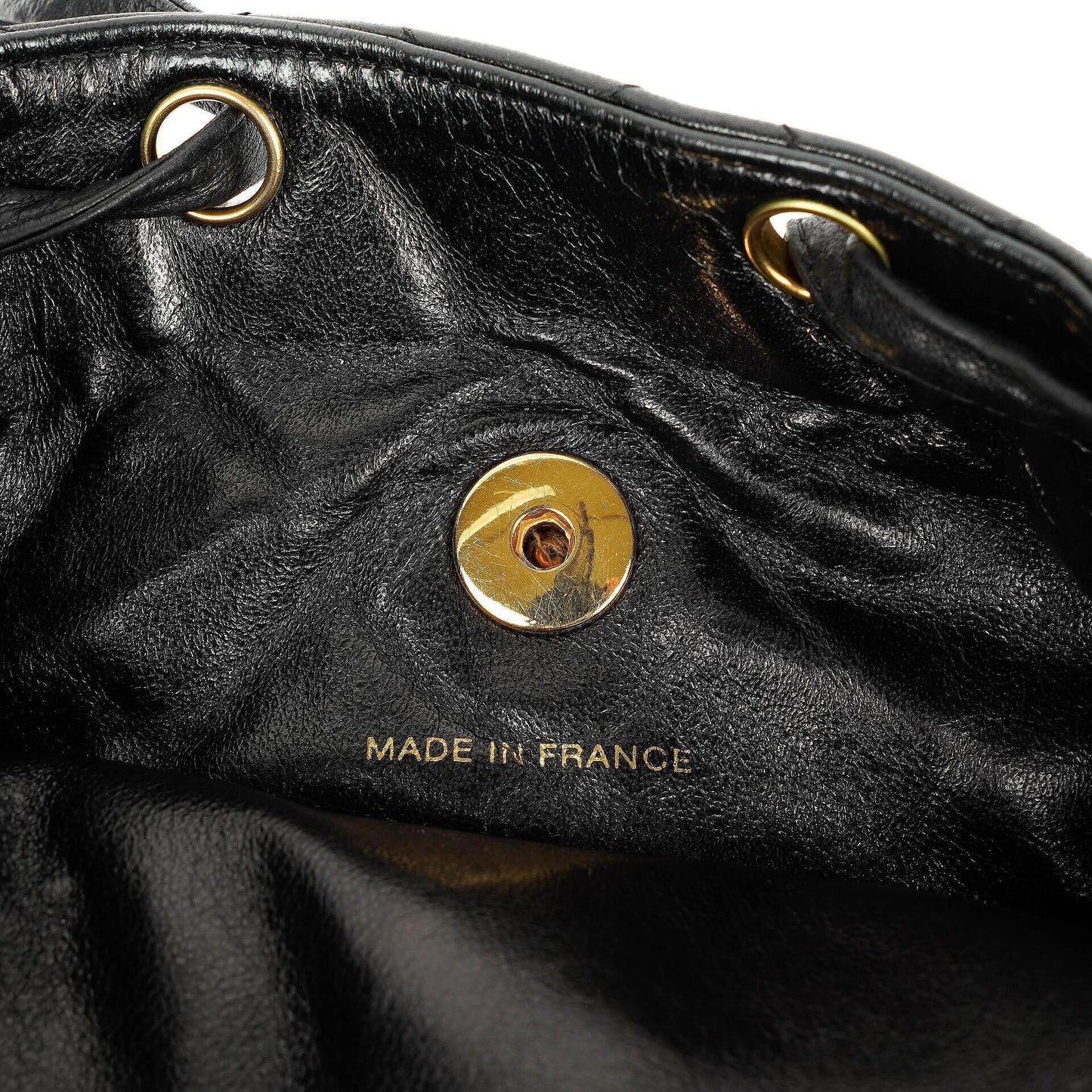 Vintage Chanel Kleine Duma CC Klassischer Schwarzer Gepolsterter Lammleder Rucksack mit 24K Vergoldeten Beschlägen