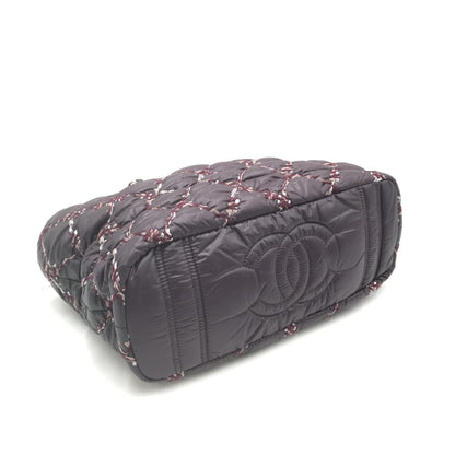 Chanel Paris-Byzance Umhängetasche aus violettem Nylon mit Kette – Exquisite Luxusmode