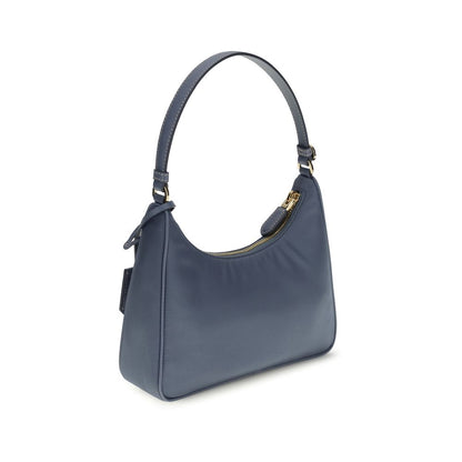 Prada Schultertasche aus blauem recyceltem Polyamid – Exzellenz in Nachhaltigkeit