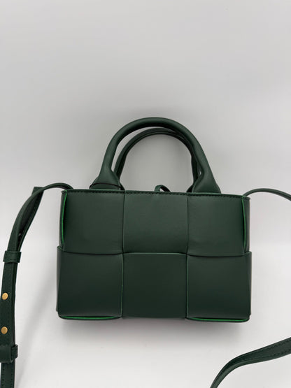 Bottega Veneta Candy Arco Schultertasche – Luxuriöse Damenhandtasche aus Leder