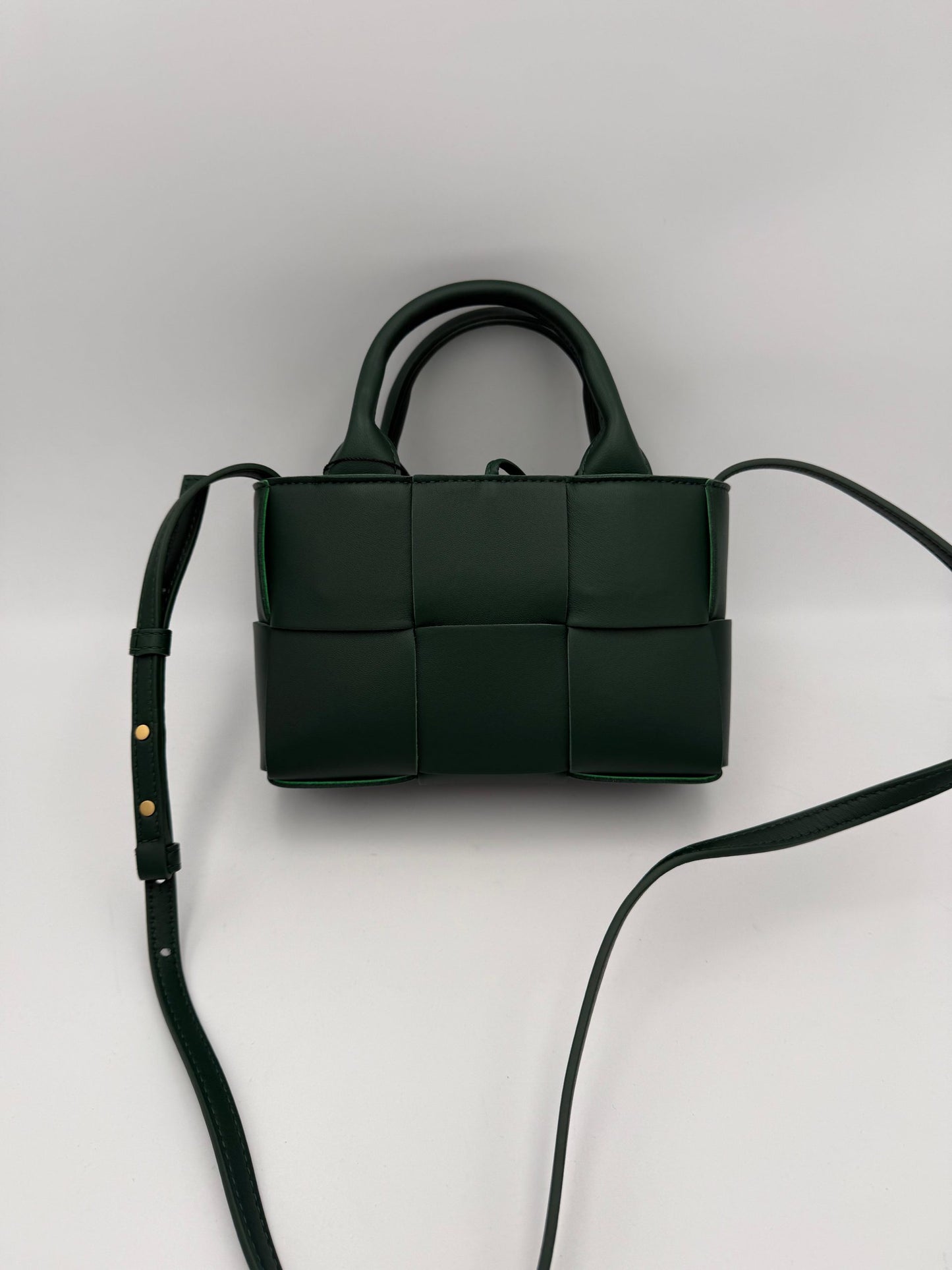 Bottega Veneta Candy Arco Schultertasche – Luxuriöse Damenhandtasche aus Leder