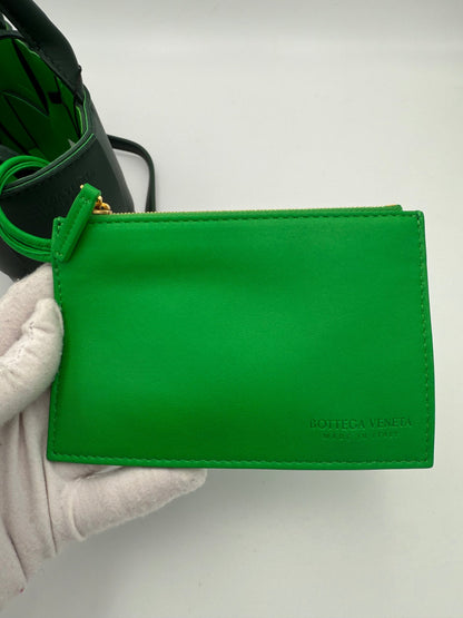 Bottega Veneta Candy Arco Schultertasche – Luxuriöse Damenhandtasche aus Leder