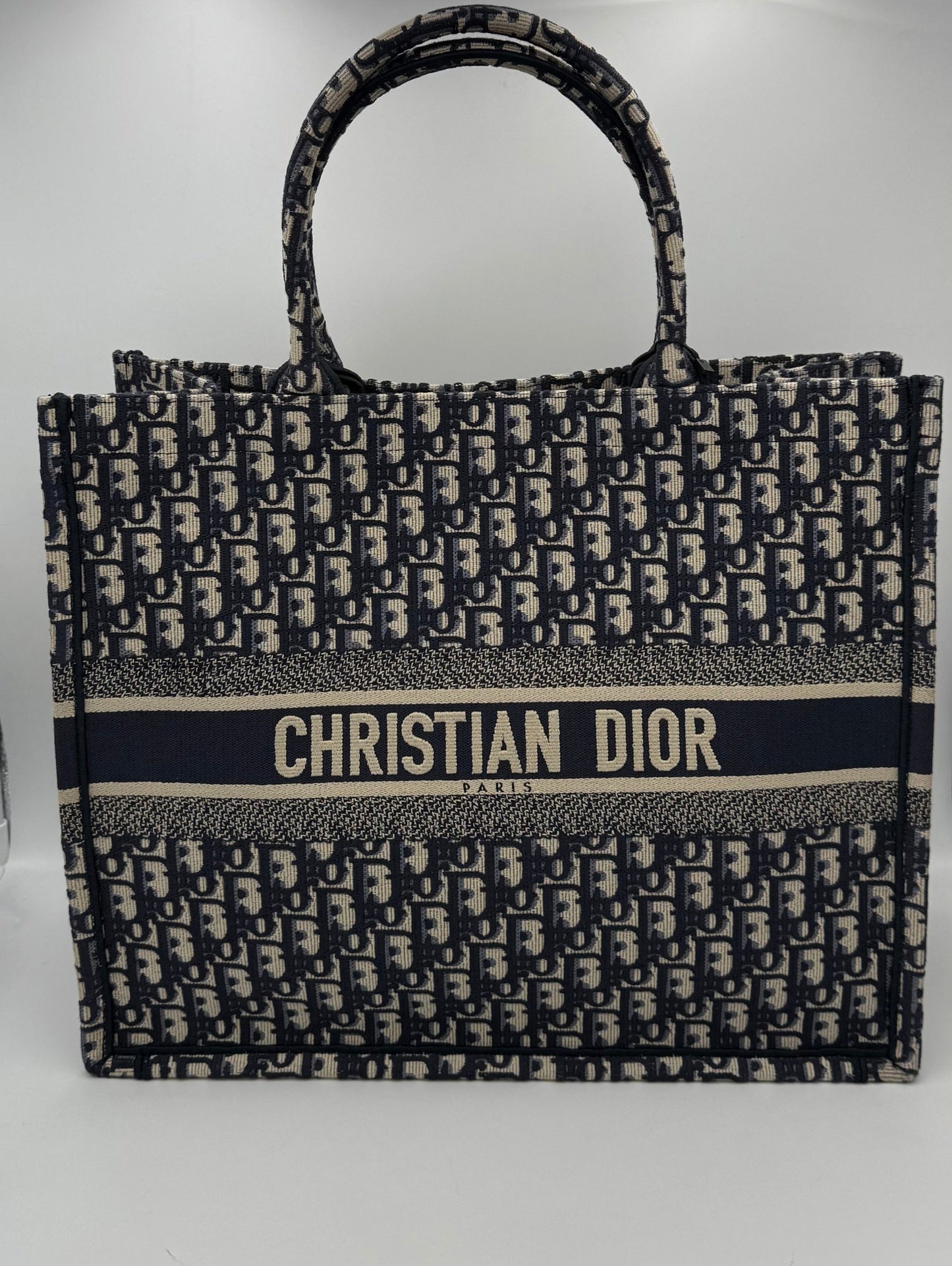 Dior DIOR TOTE BOOK Grande - Luxuriöse Oblique-Tasche für den Alltag