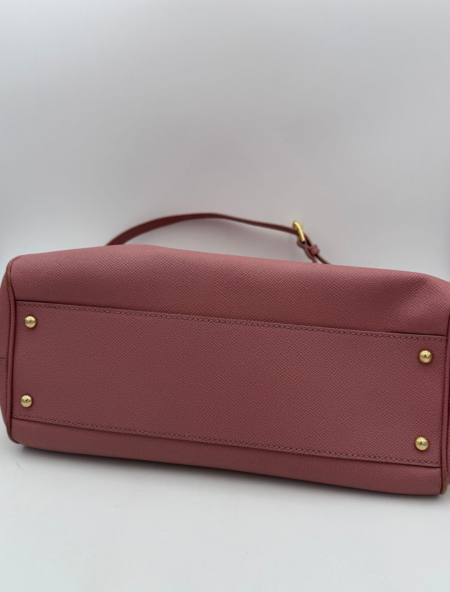 Dolce & Gabbana Sicily Große Handtasche in Antikrosa – Luxuriöse Eleganz für Damen