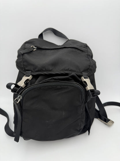 Prada Nylon-Rucksack – Eleganter Begleiter für den Alltag