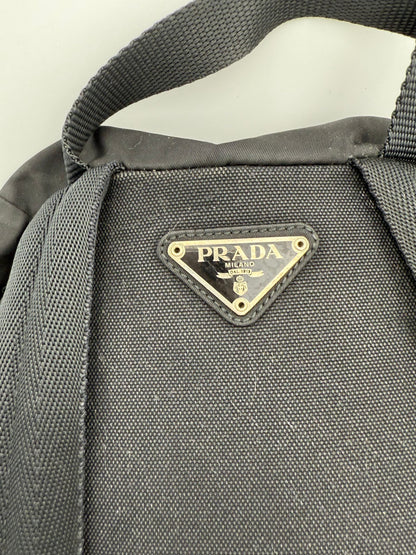 Prada Nylon-Rucksack – Eleganter Begleiter für den Alltag