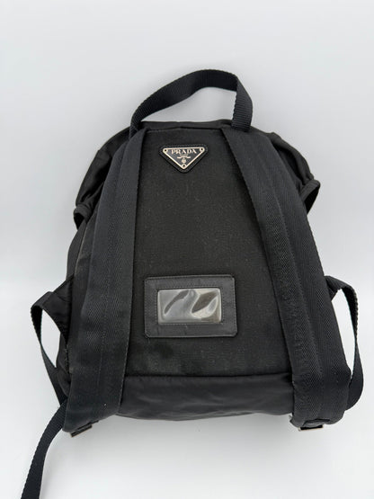 Prada Nylon-Rucksack – Eleganter Begleiter für den Alltag