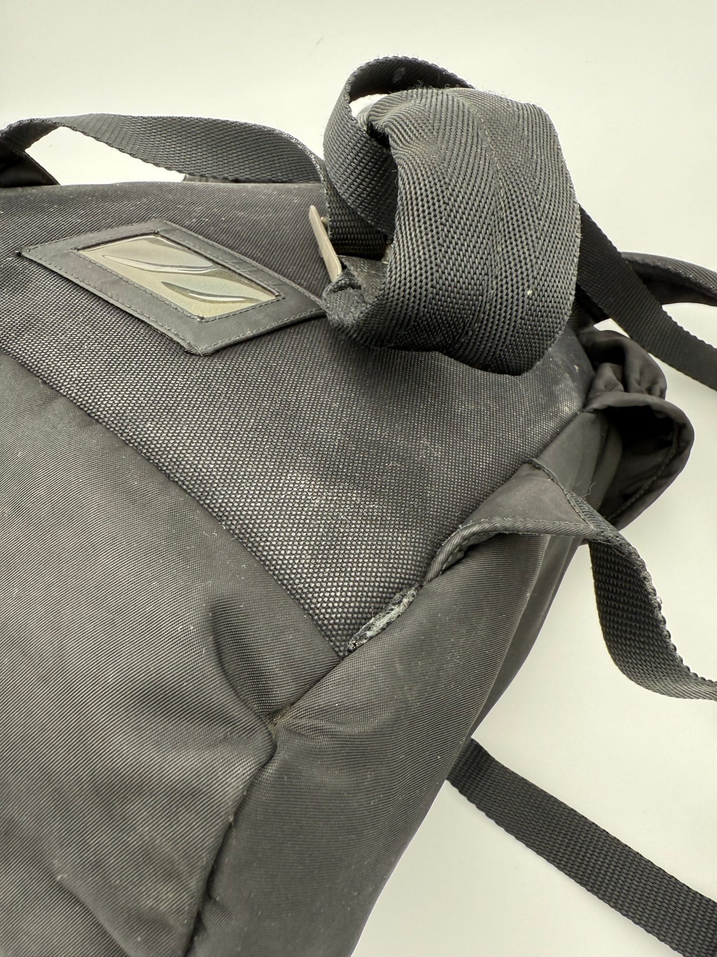 Prada Nylon-Rucksack – Eleganter Begleiter für den Alltag