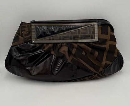 Fendi FF Zucca TO YOU Handtasche – Luxuriöse Clutch für den stilbewussten Auftritt