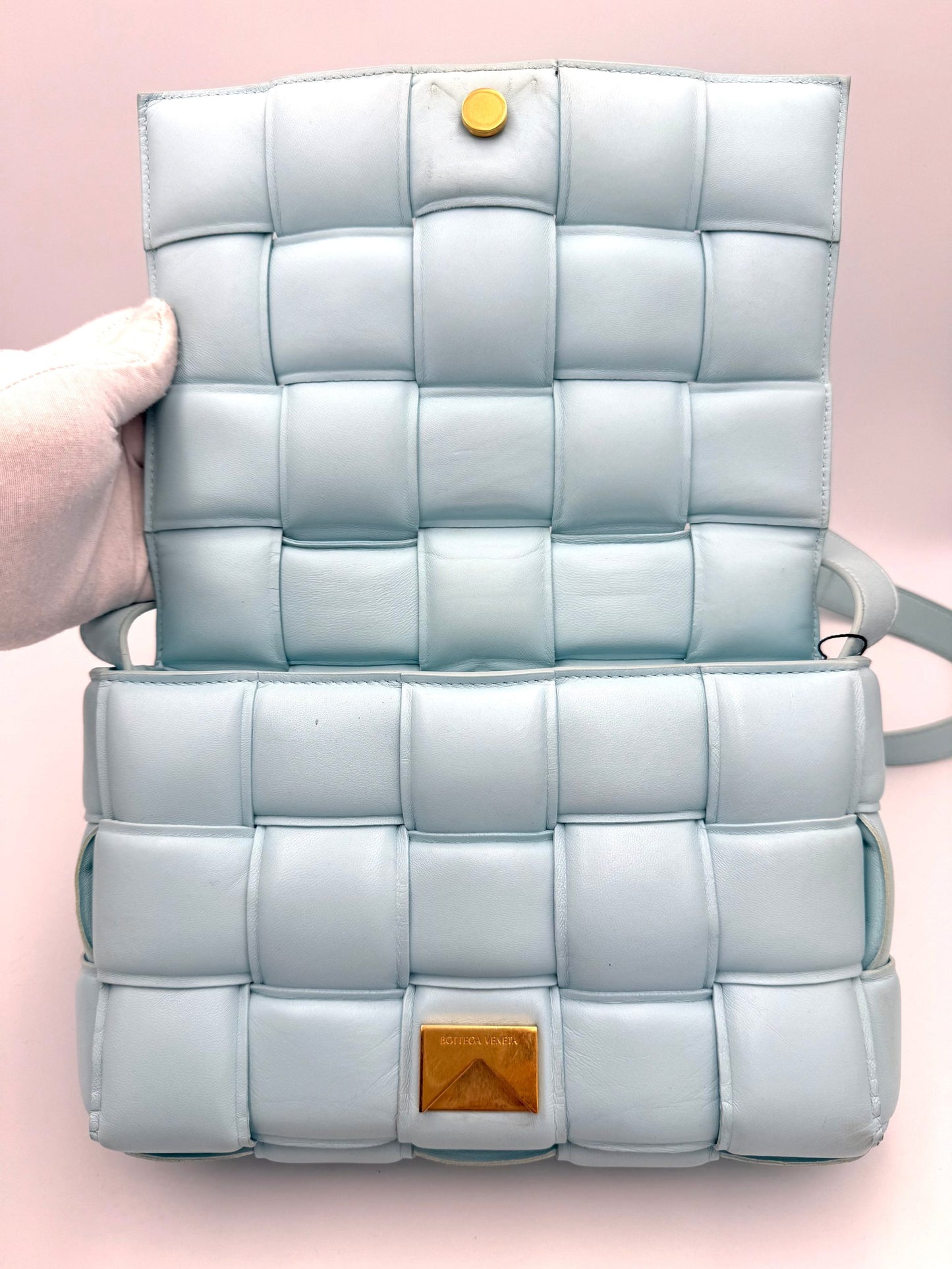 Bottega Veneta Padded Cassette Handtasche – Stilvolle Eleganz für Damen