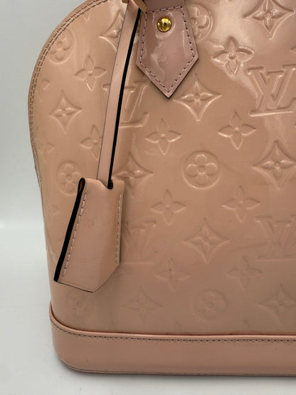 Louis Vuitton Alma MM Handtasche aus pinkem Lackleder
