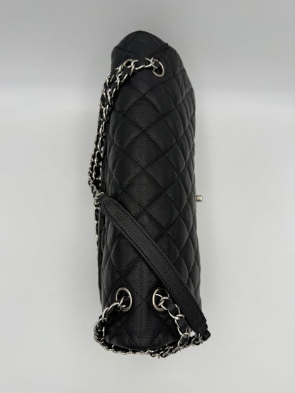 CHANEL Timeless Classique Zip Flap Bag – Elegante Designer Handtasche