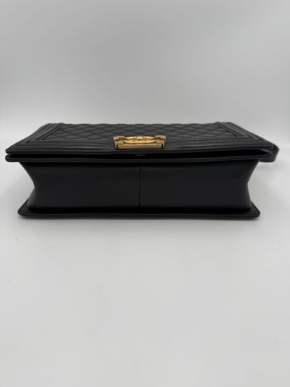 CHANEL BOY Große Handtasche