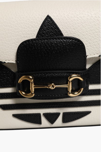 Gucci x Adidas Horsebit 1955 Schultertasche aus weißem und schwarzem Kalbsleder