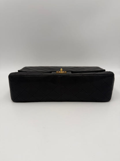 CHANEL Timeless Classic Handtasche mit abnehmbarer Pochette
